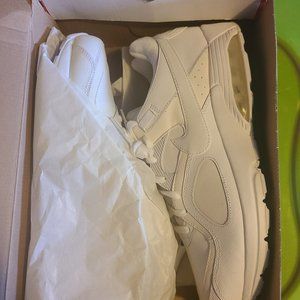 Air max go strong size 13